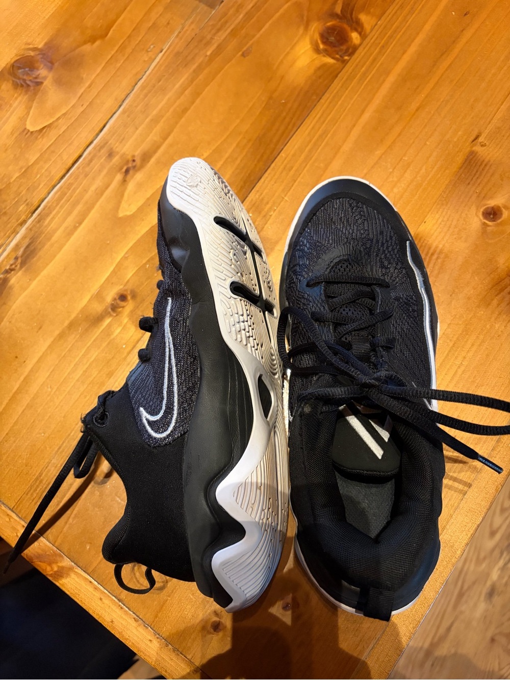 Nike Kids Black and White Low-Top Sneakers